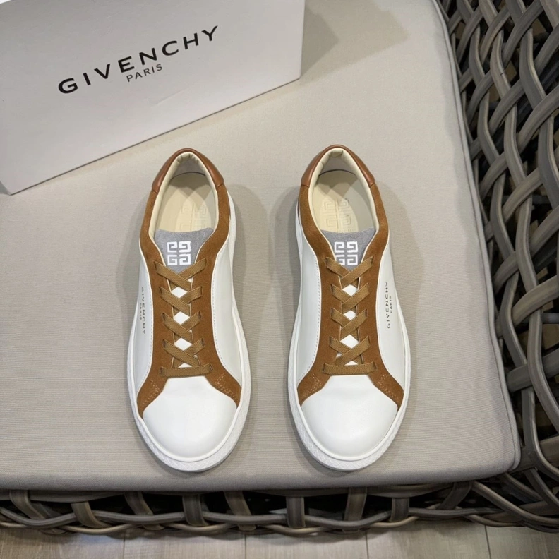 Gxvxnchy Sneakers WellDesigned 152436