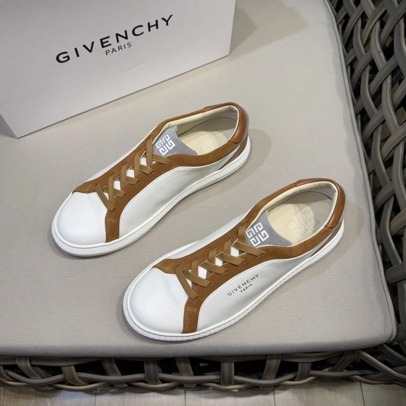 Gxvxnchy Sneakers WellDesigned 152436