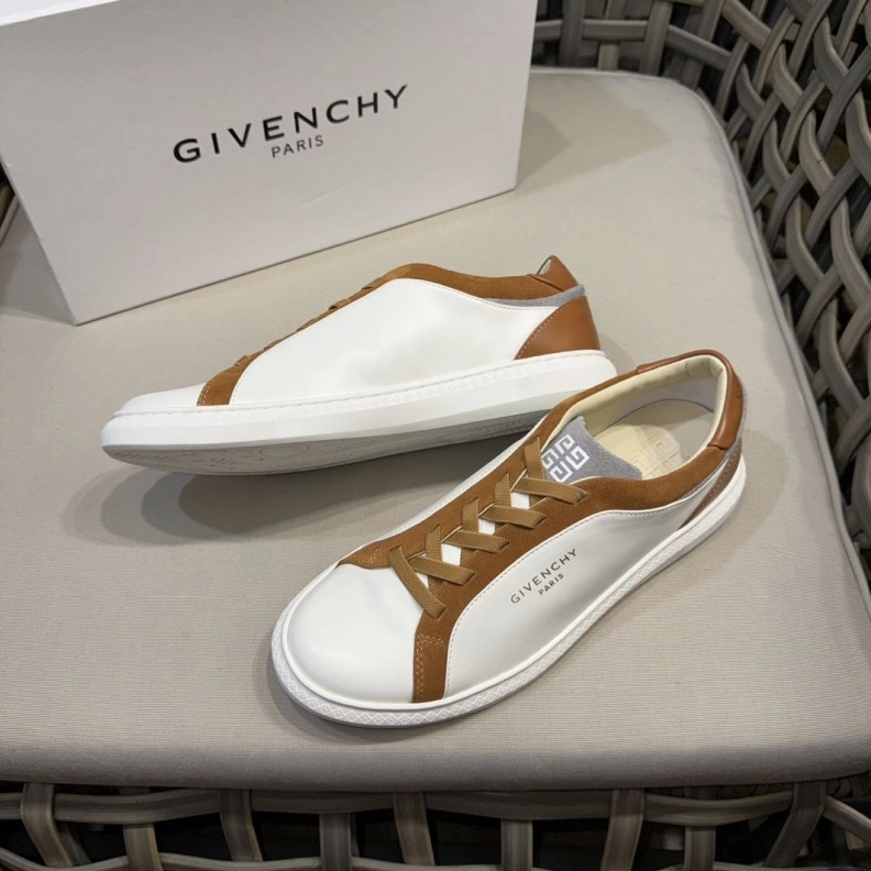 Gxvxnchy Sneakers WellDesigned 152436