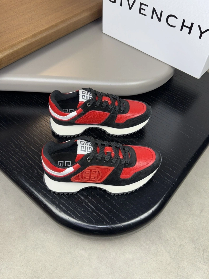 Unique Gxvxnchy Sneakers 152429