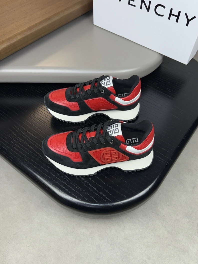 Unique Gxvxnchy Sneakers 152429