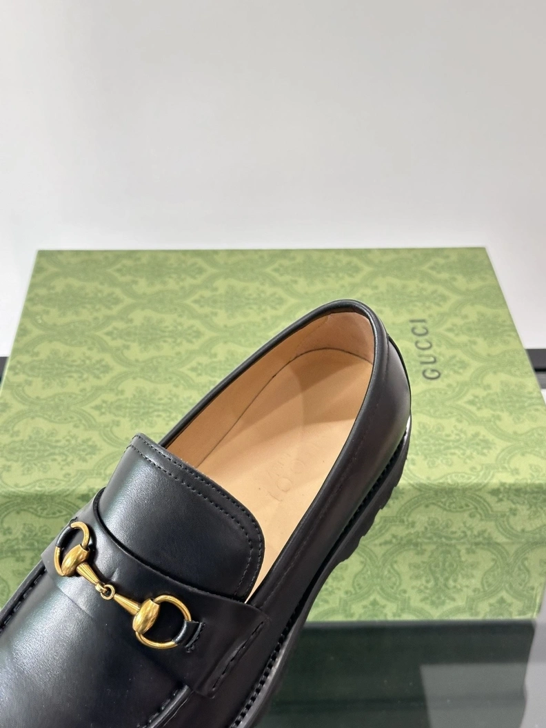 Timeless Gxccx Leather Shoes 155900