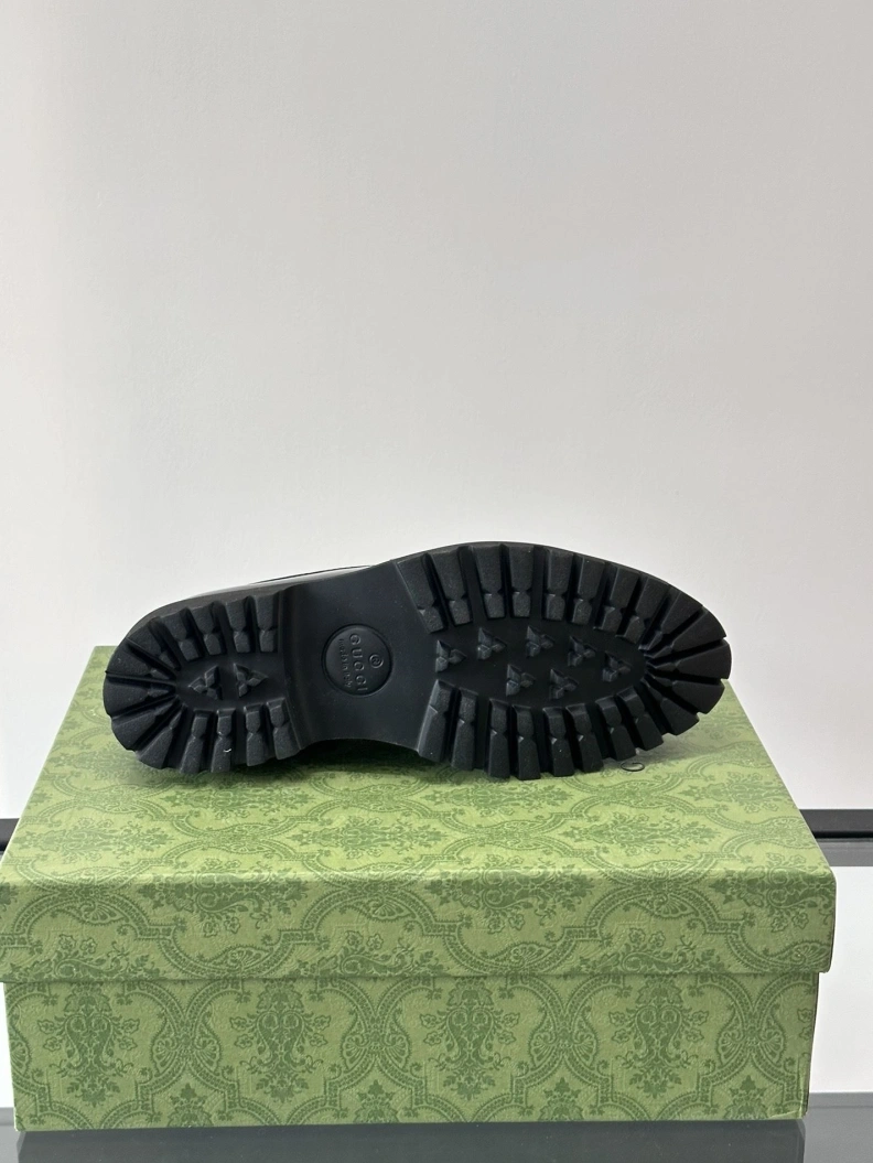 Reliable Gxccx Leather Shoes 155899