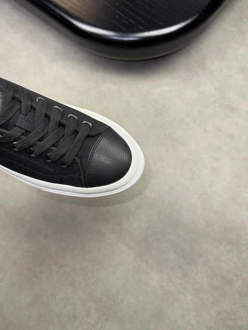 Gxvxnchy Sneakers NewStyle 152427