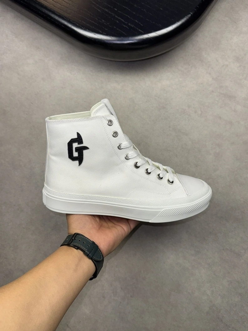 SmartChoice Gxvxnchy Sneakers 152432