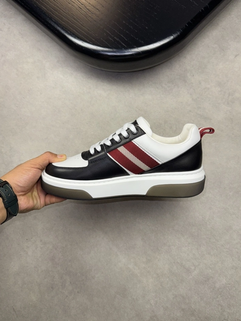 Othxr Sneakers WellDesigned 210766