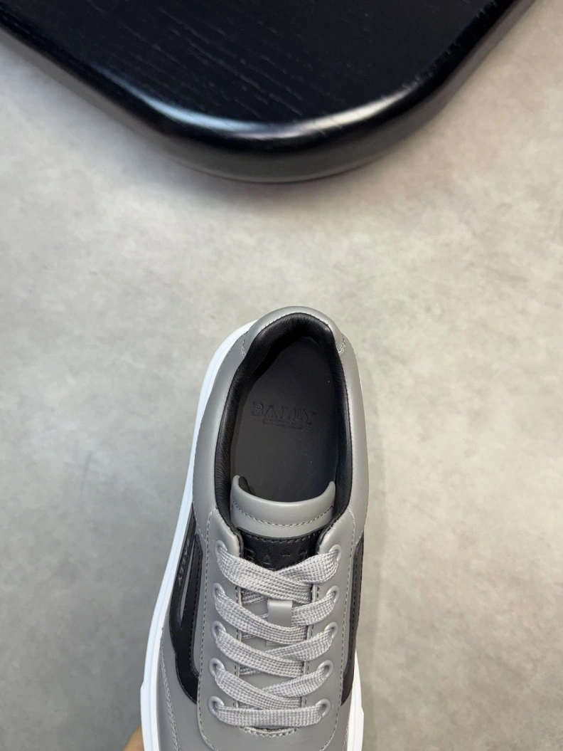 Othxr Sneakers UrbanStyle 210712