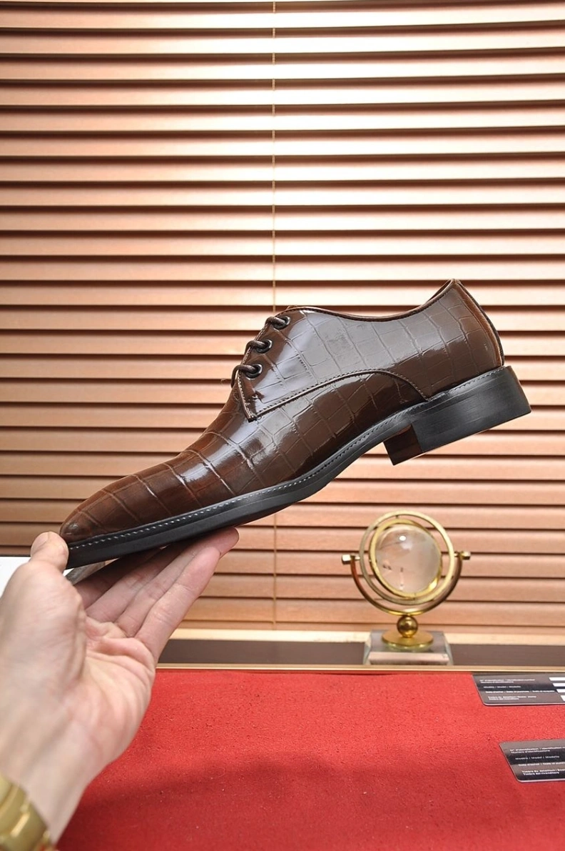 Trendsetting Gxccx Leather Shoes 155897