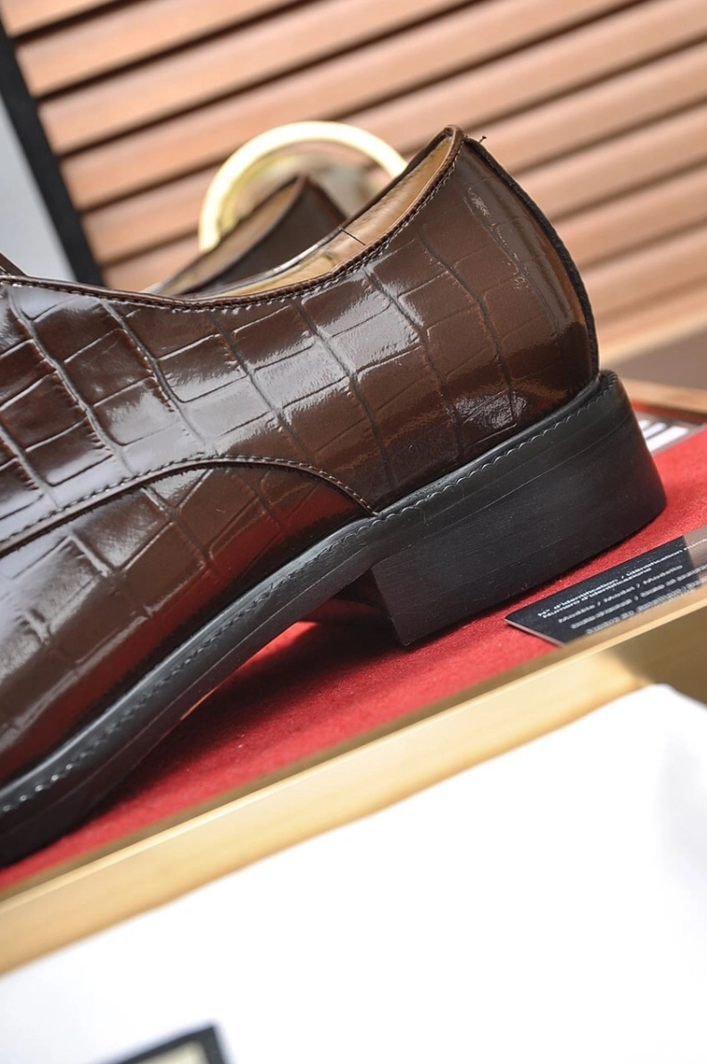 Trendsetting Gxccx Leather Shoes 155897