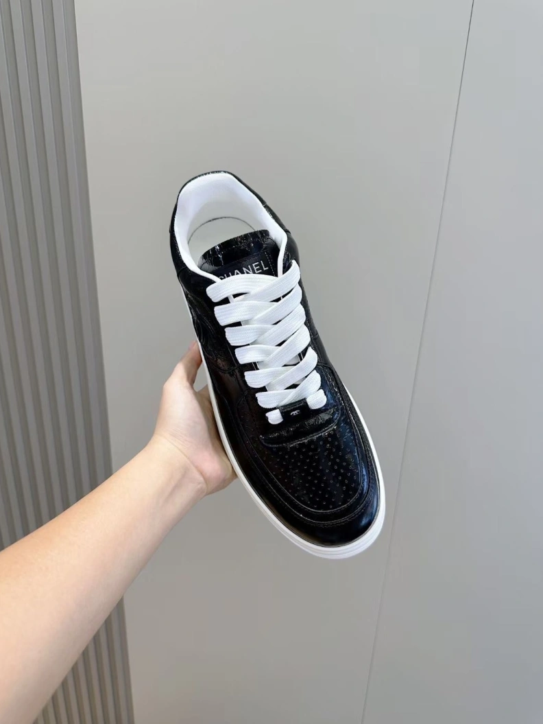 WellDesigned Chxnxl Casual Shoes 118718