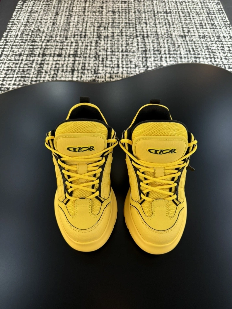 WellDesigned Othxr Sneakers 210708