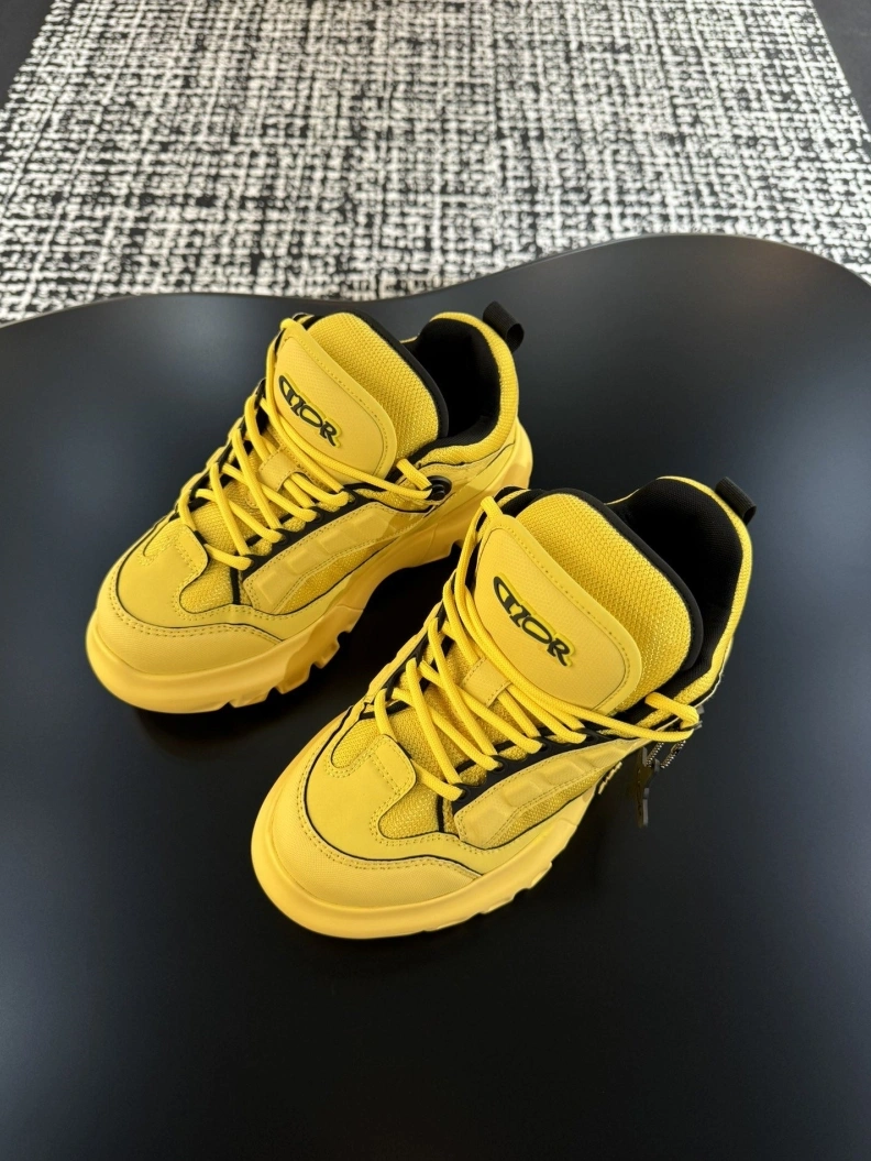 WellDesigned Othxr Sneakers 210708