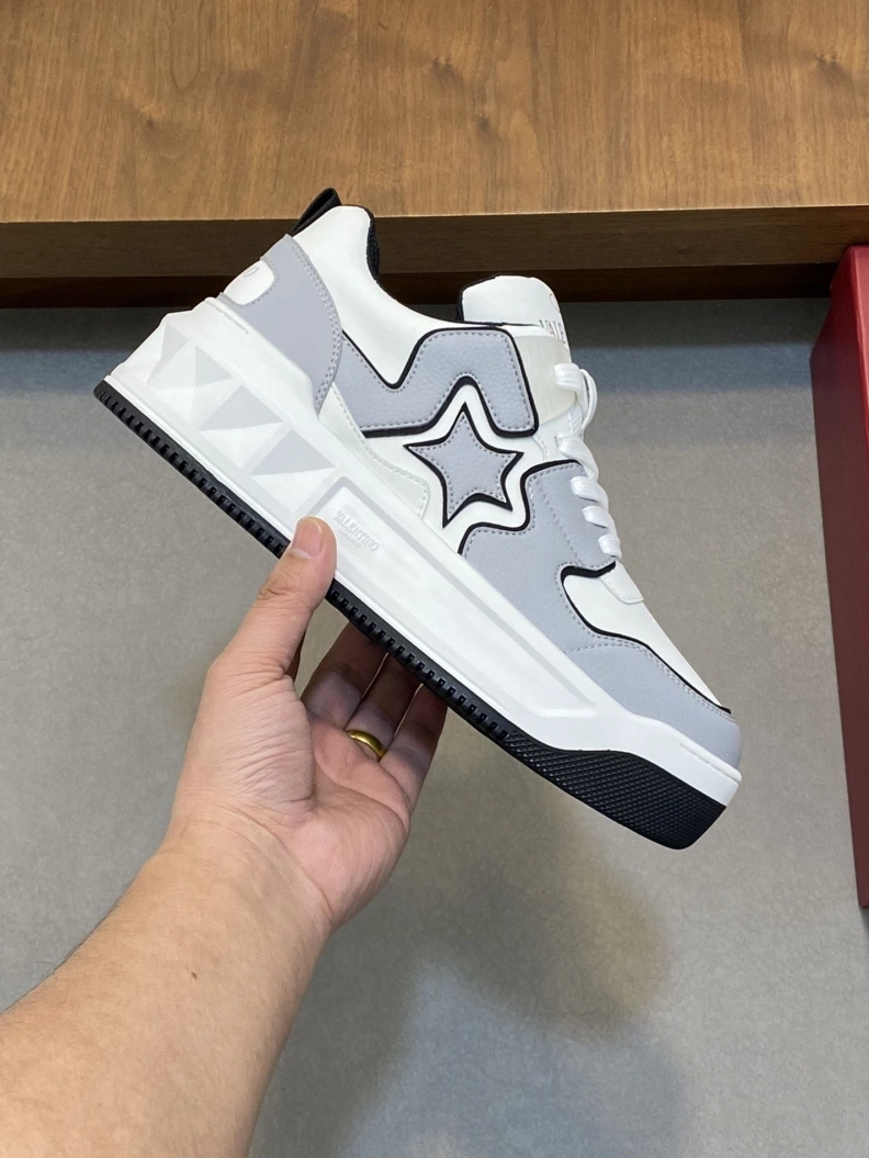 StreetReady Vxlxntino Sneakers 229128