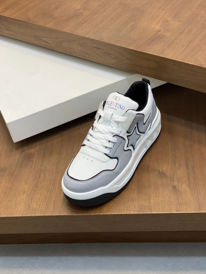 StreetReady Vxlxntino Sneakers 229128