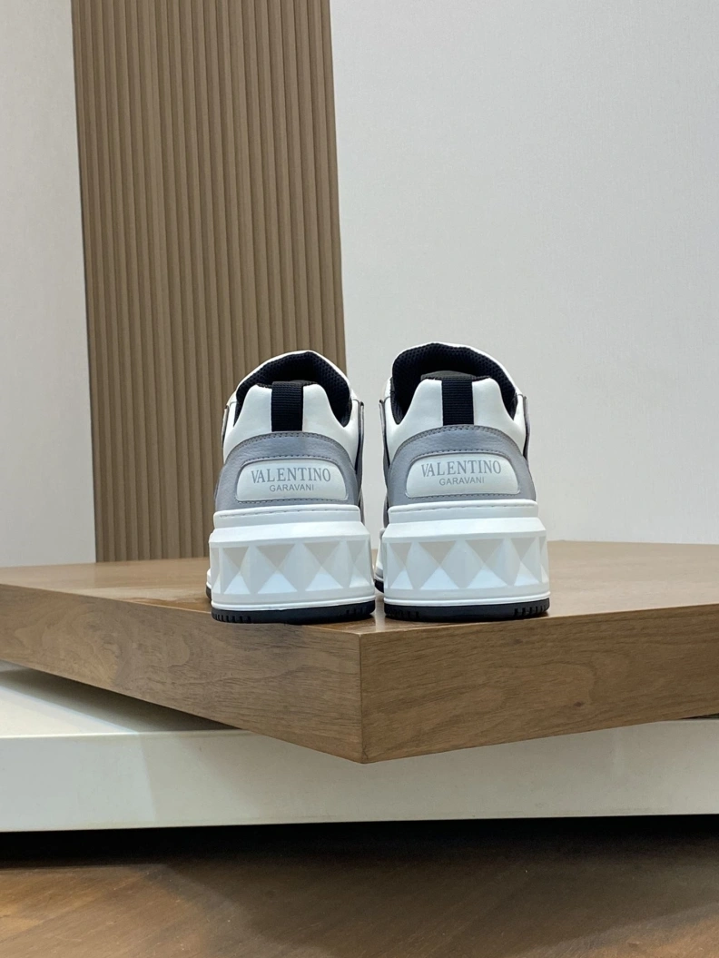 StreetReady Vxlxntino Sneakers 229128