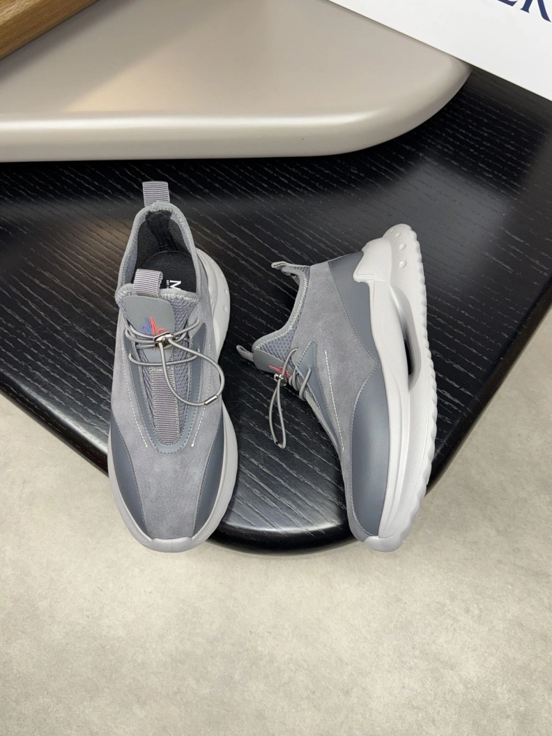 EyeCatching Mxnclxr Sneakers 197319