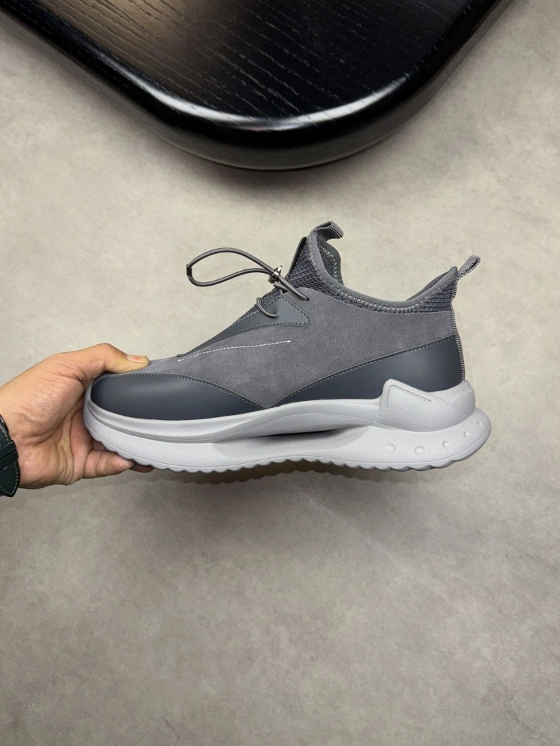EyeCatching Mxnclxr Sneakers 197319