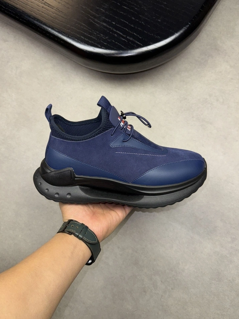 Stylish Mxnclxr Sneakers 197326