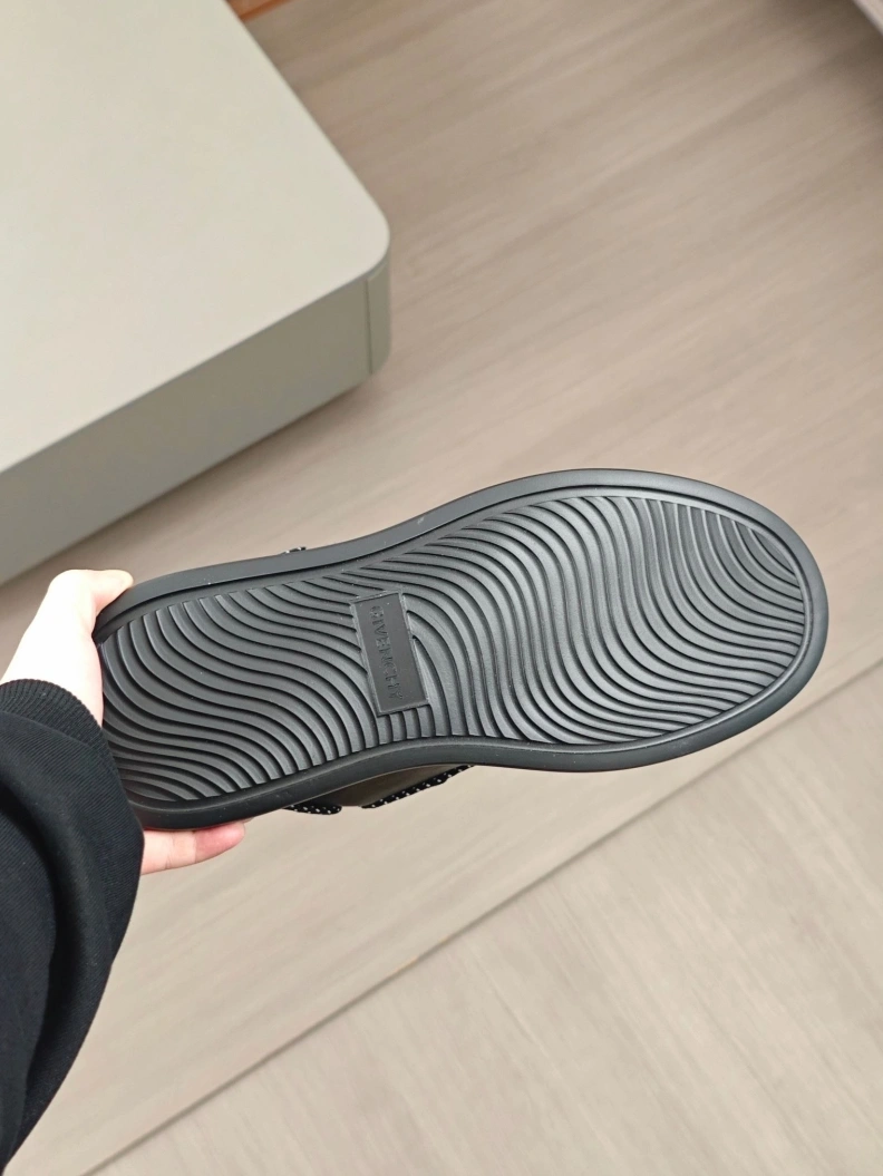 Gxvxnchy Sneakers Reliable 152404