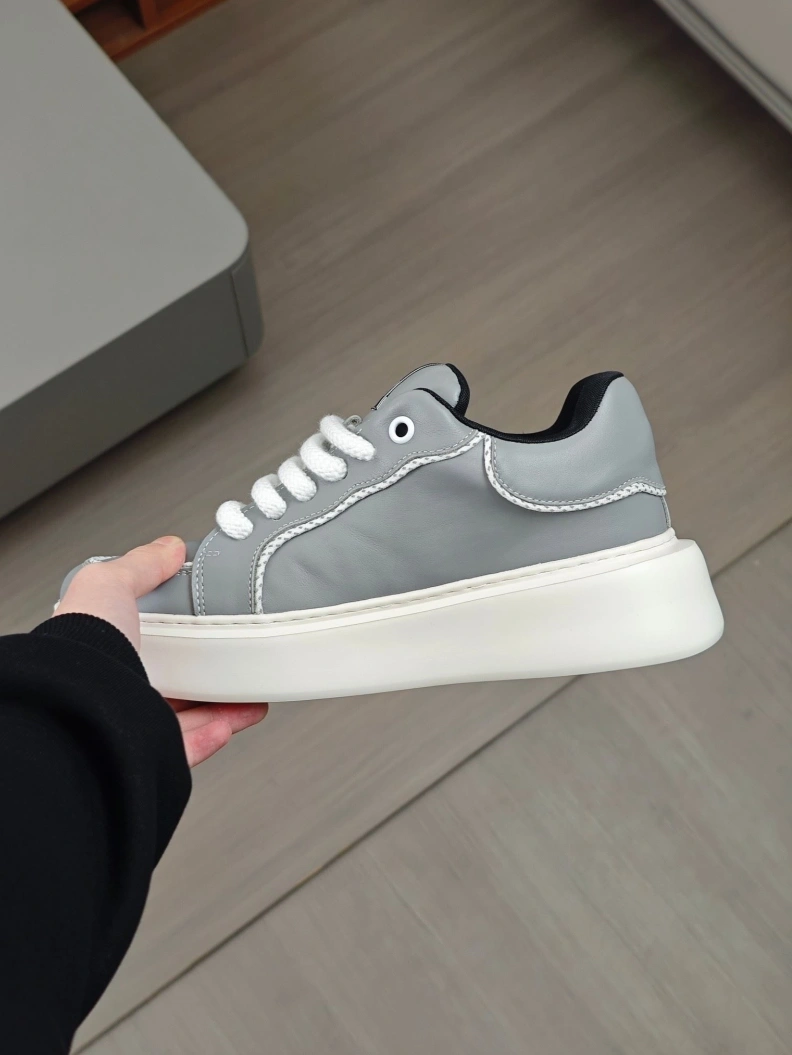 Gxvxnchy Sneakers SmartChoice 152403