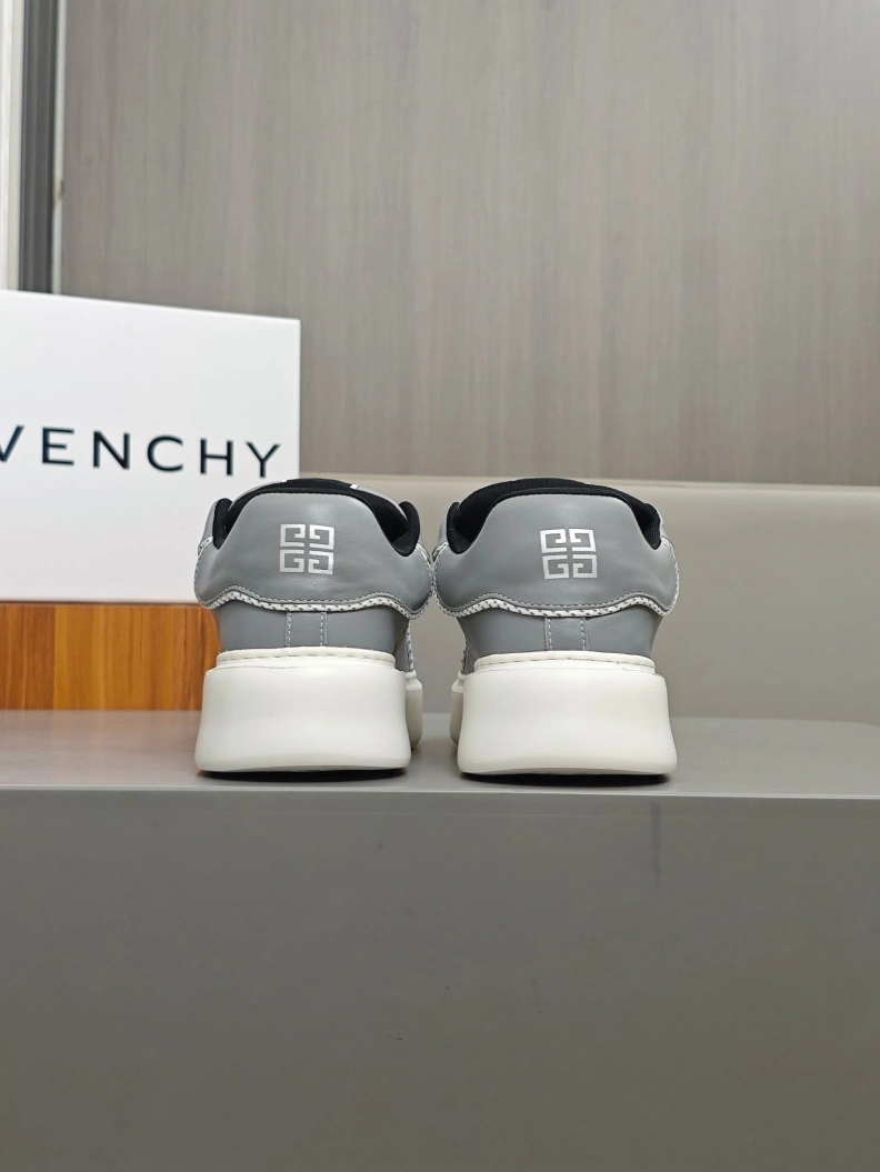 Gxvxnchy Sneakers SmartChoice 152403