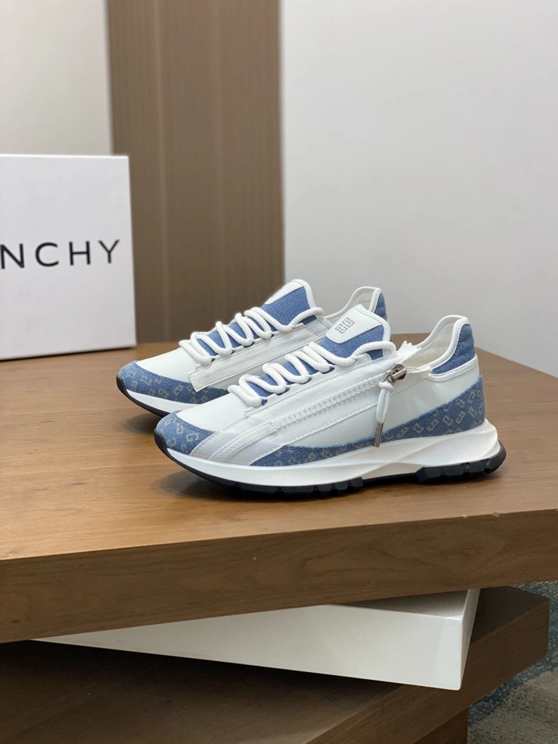 Gxvxnchy Sneakers Practical 152400