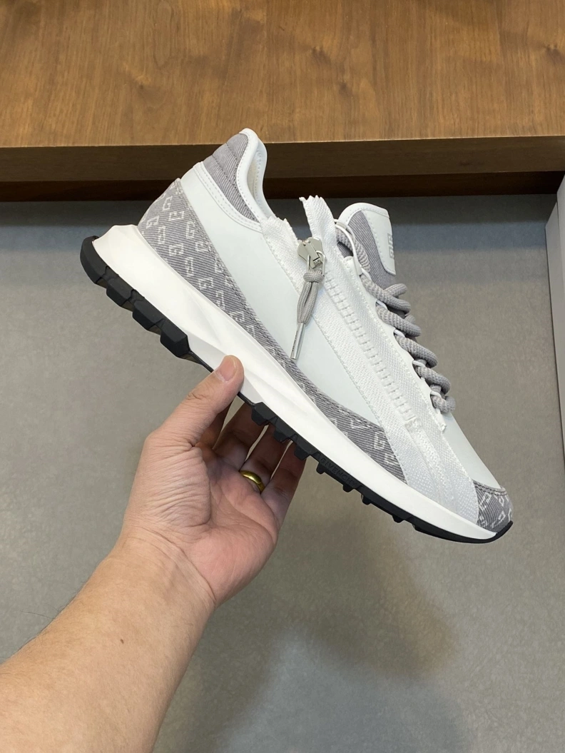 StreetReady Gxvxnchy Sneakers 152405