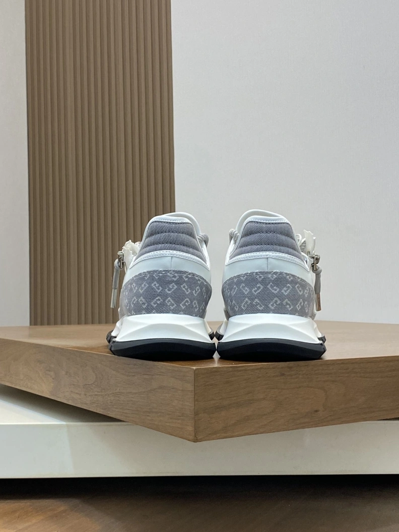 StreetReady Gxvxnchy Sneakers 152405