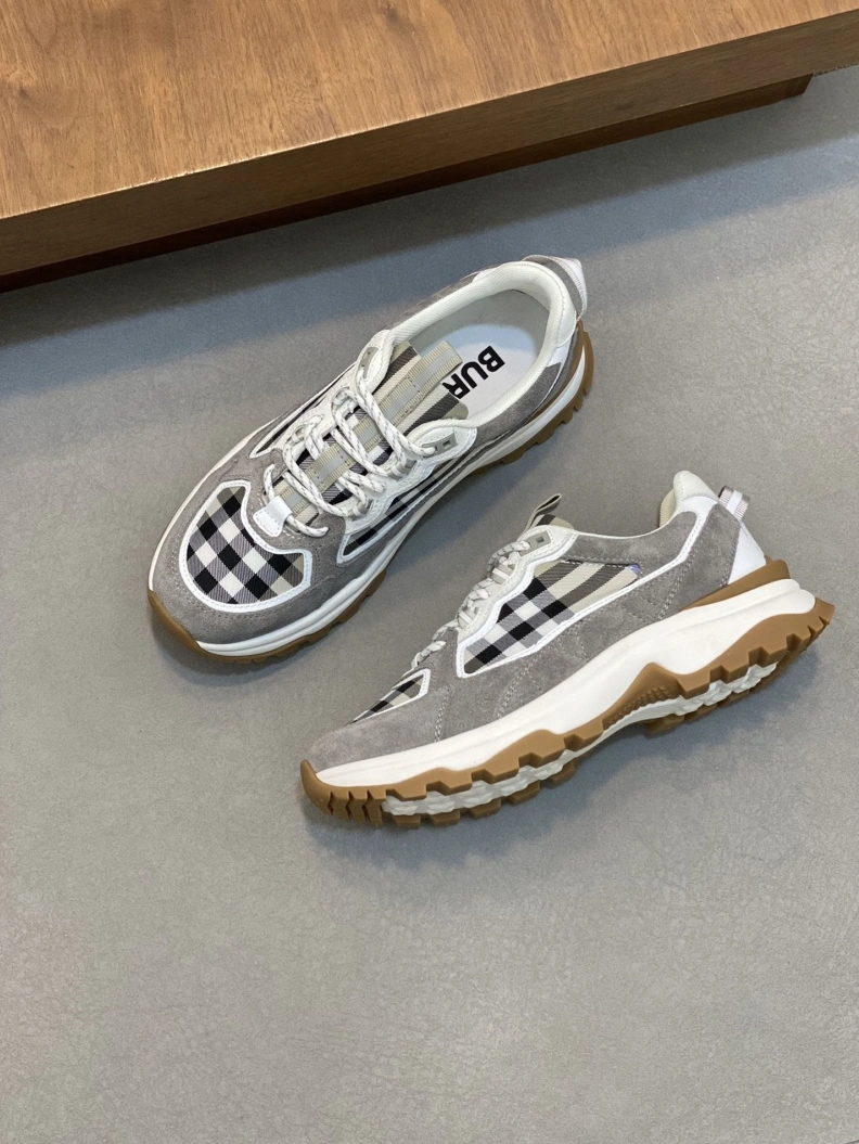 Efficient Bxrbxrry Sneakers 114533