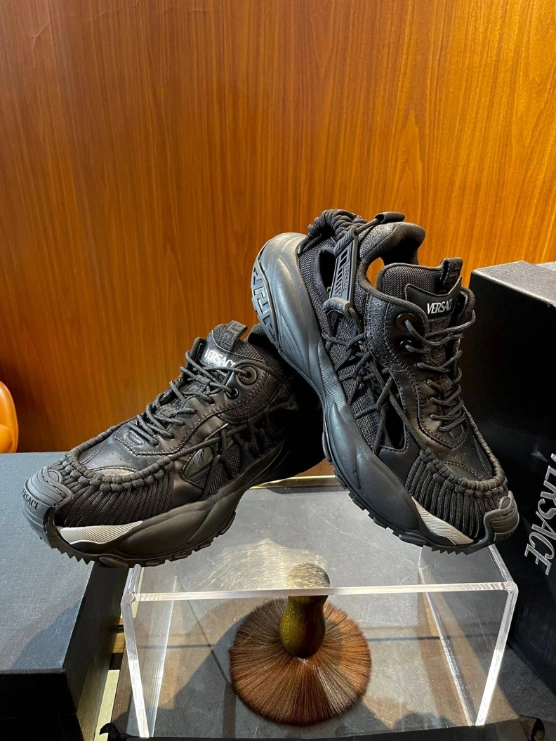 Reliable Gxvxnchy Sneakers 152396