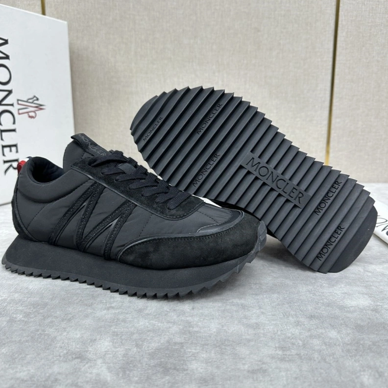 Soft Mxnxlo Blxhnxk Sneakers 192928