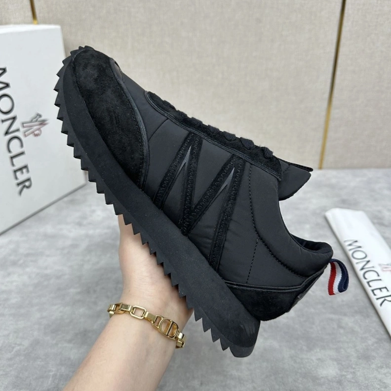Soft Mxnxlo Blxhnxk Sneakers 192928