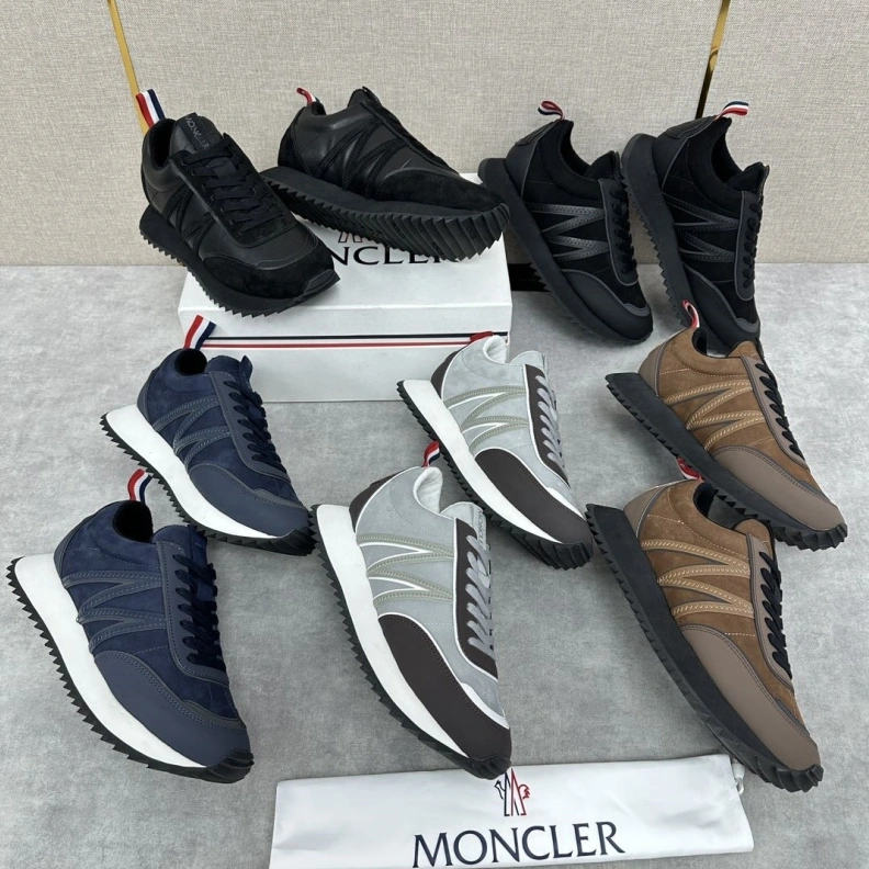 Minimalist Mxnxlo Blxhnxk Sneakers 192937