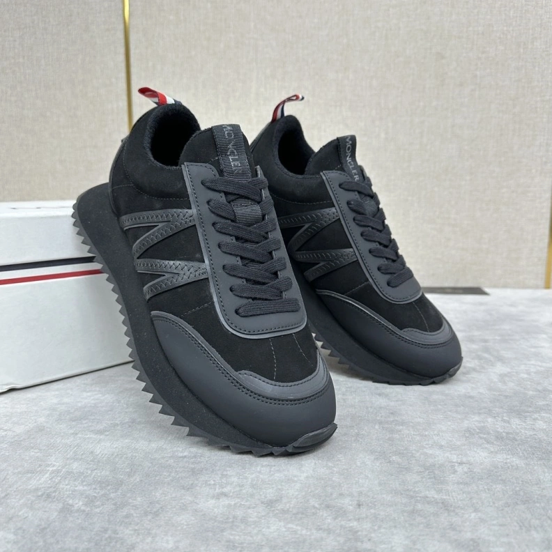 Unique Mxnxlo Blxhnxk Sneakers 192934