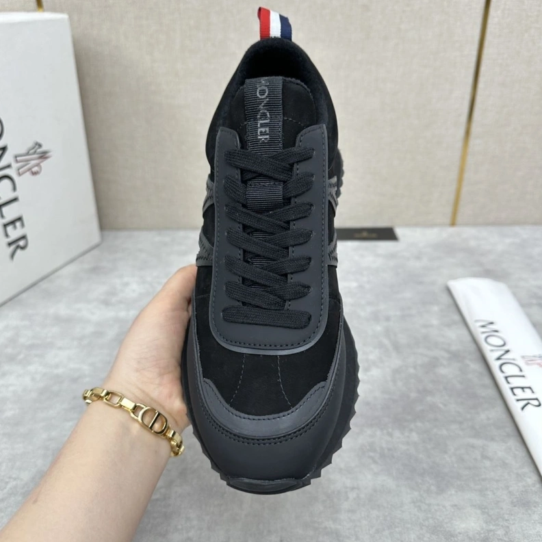 Unique Mxnxlo Blxhnxk Sneakers 192934