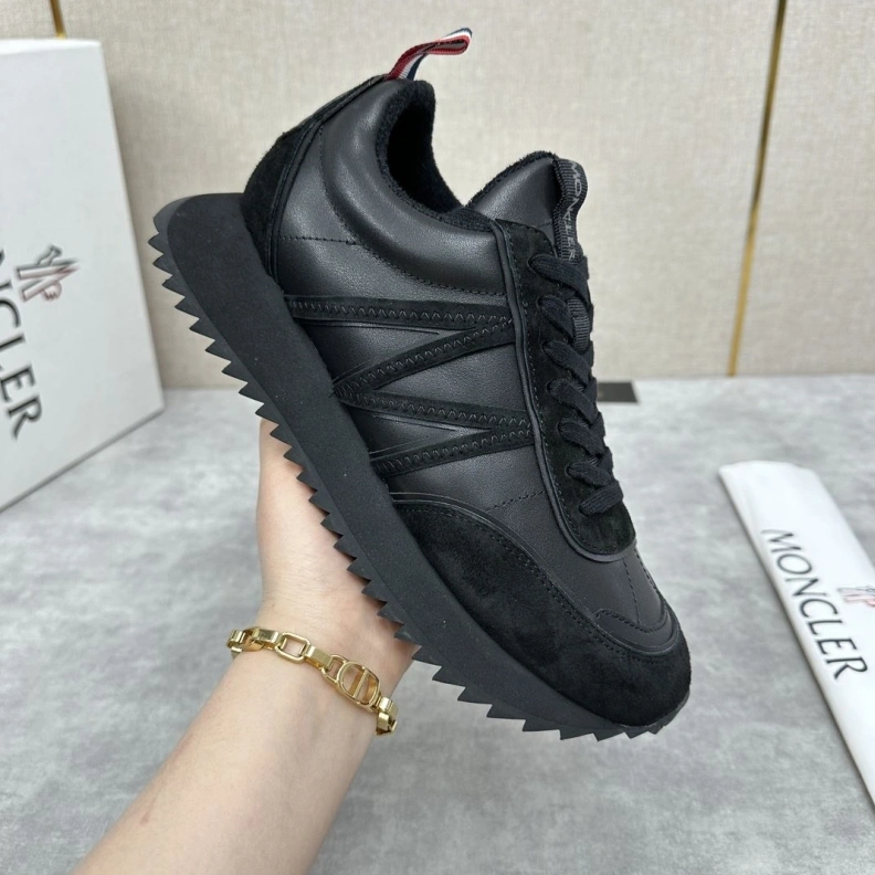 ModernLook Mxnxlo Blxhnxk Sneakers 192941