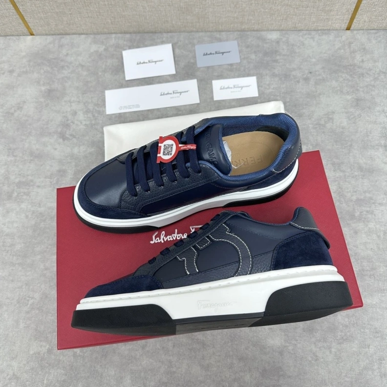 Practical Mxnxlo Blxhnxk Sneakers 192927