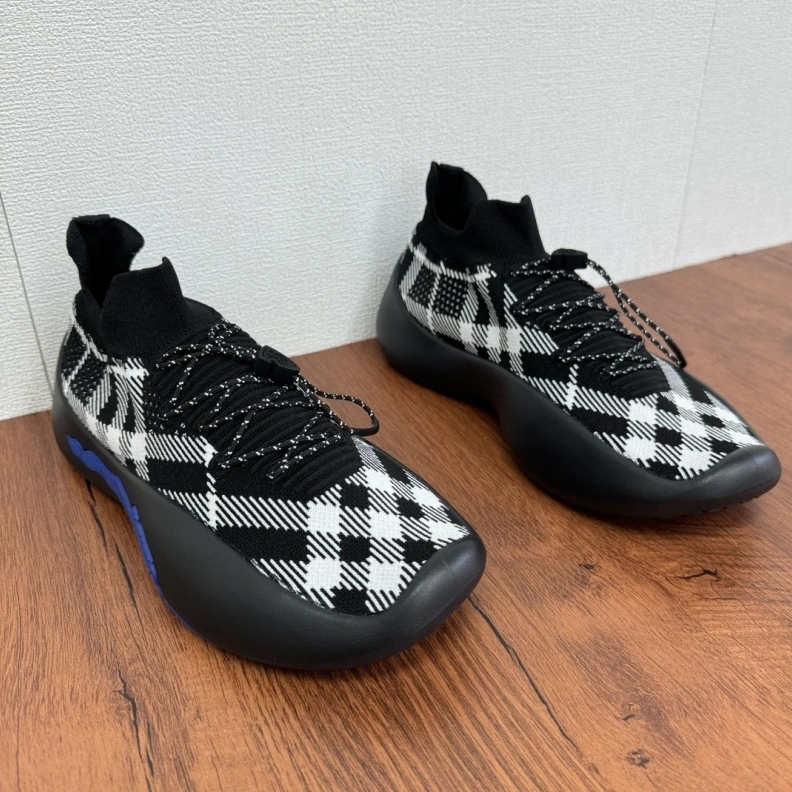 Refined Bxrbxrry Sneakers 114483