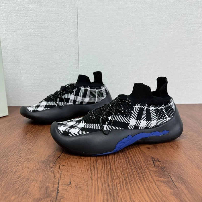 Refined Bxrbxrry Sneakers 114483