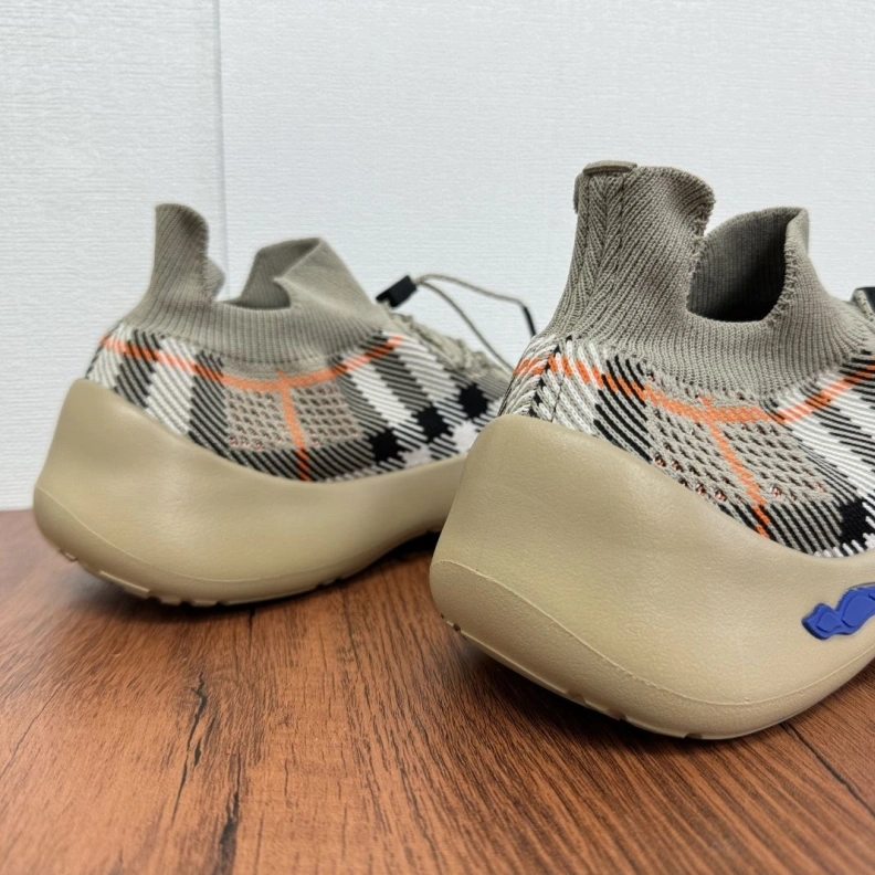 TopPick Bxrbxrry Sneakers 114478