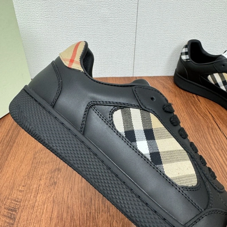 Bxrbxrry Sneakers Vibrant 114485