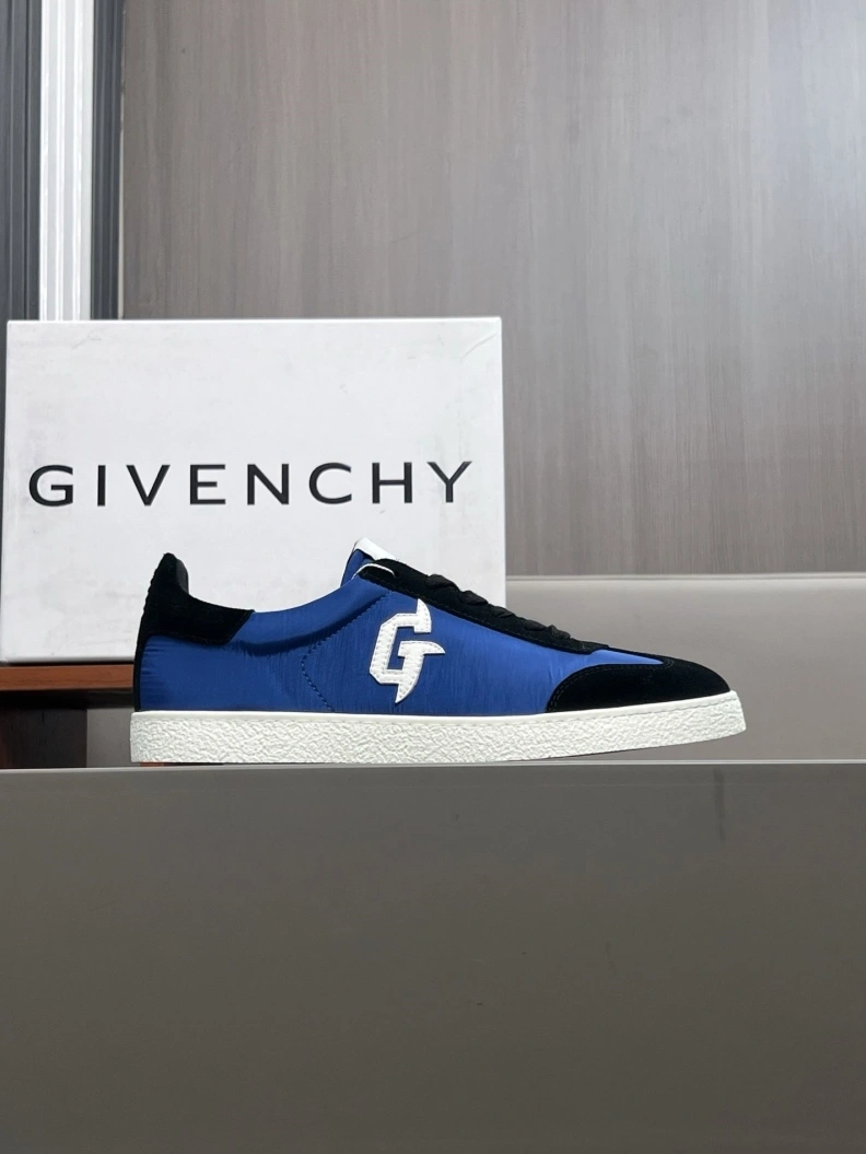 Gxvxnchy Sneakers UrbanStyle 151975