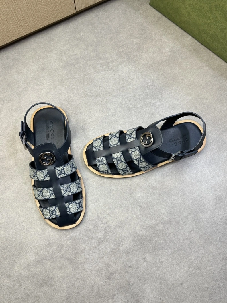 Gxccx Sandals Sleek 155314