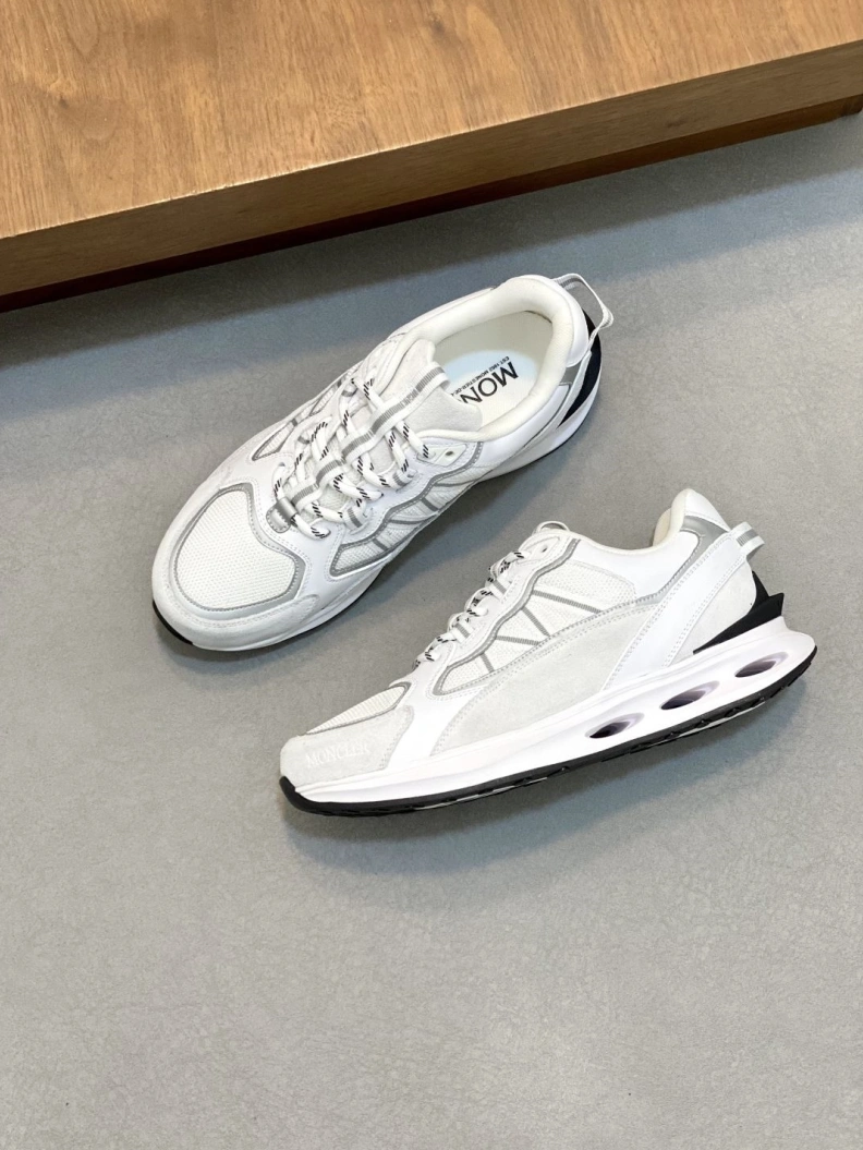 EyeCatching Mxnclxr Sneakers 197243