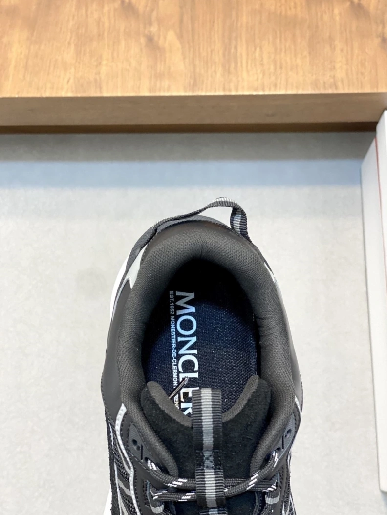 Affordable Mxnclxr Sneakers 197226