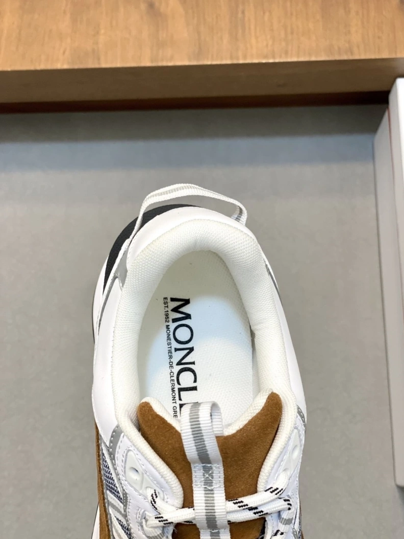 Soft Mxnclxr Sneakers 197217