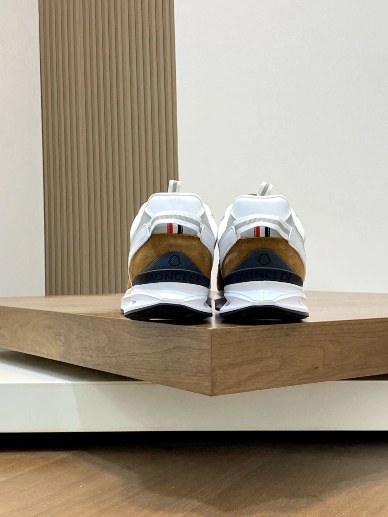 Soft Mxnclxr Sneakers 197217