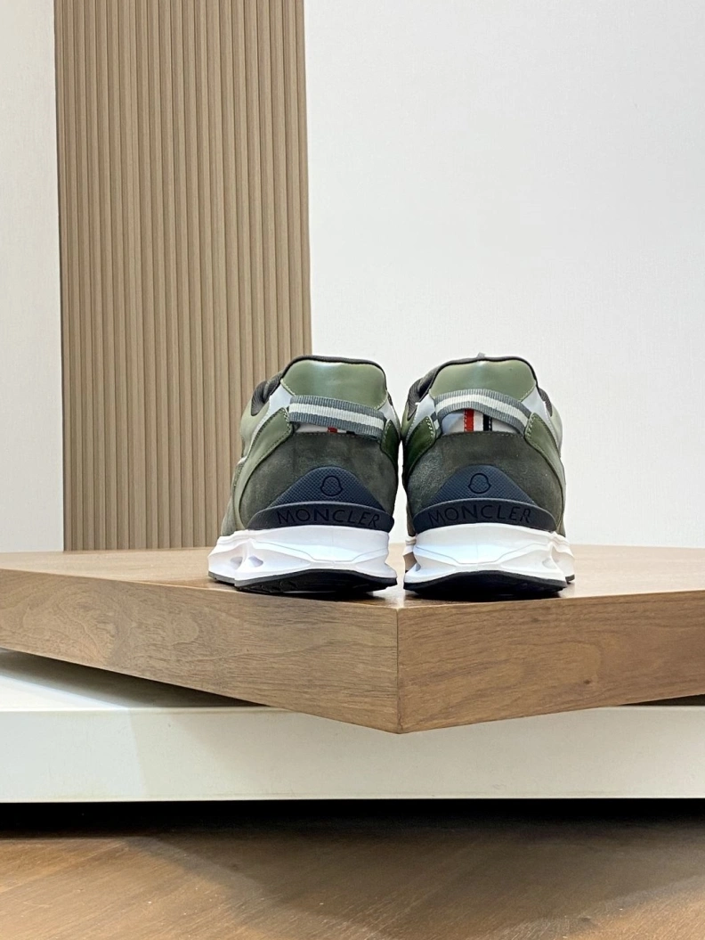 Durable Mxnclxr Sneakers 197220