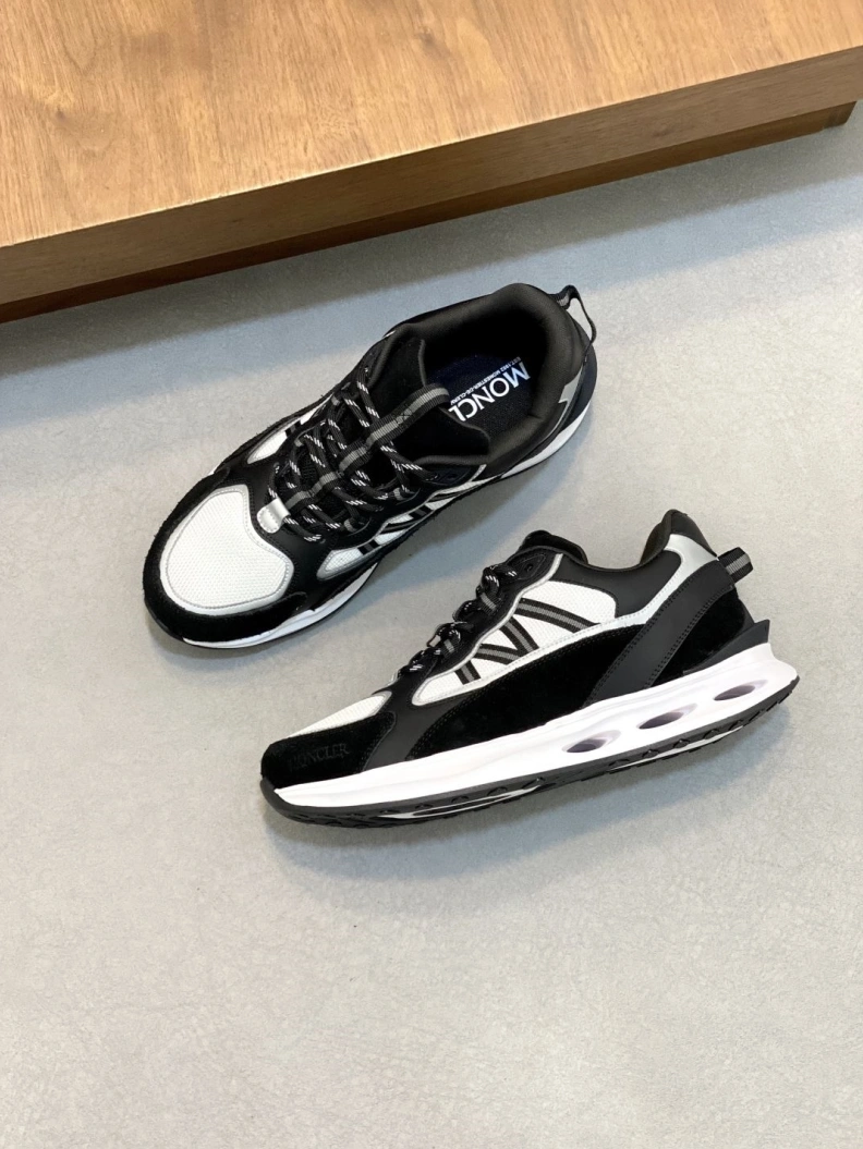 EyeCatching Mxnclxr Sneakers 197227