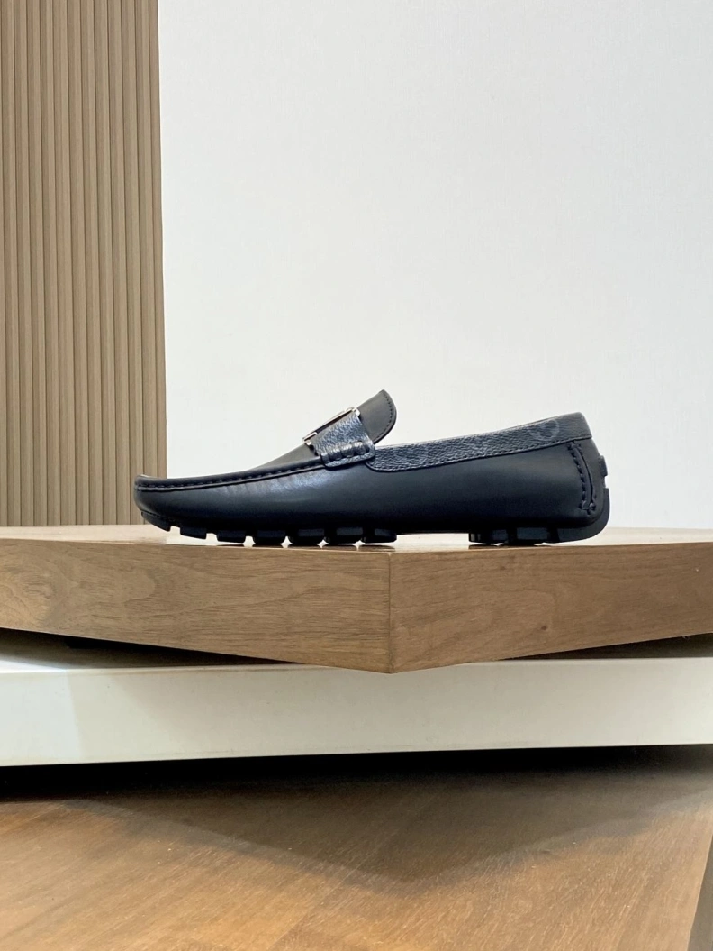 Elegant Othxr Leather Shoes 210030